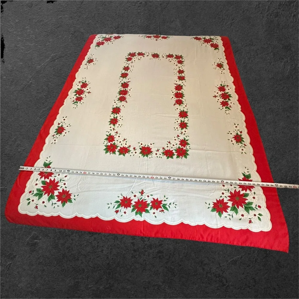 Vintage‎ Christmas Tablecloth 78x60 Red White Poinsettia Print Holiday Rectangle